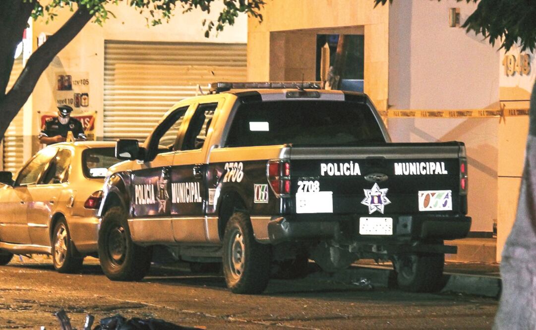El crimen se registró el miércoles. Se presume que lo atacaron desde una camioneta con AK-47 