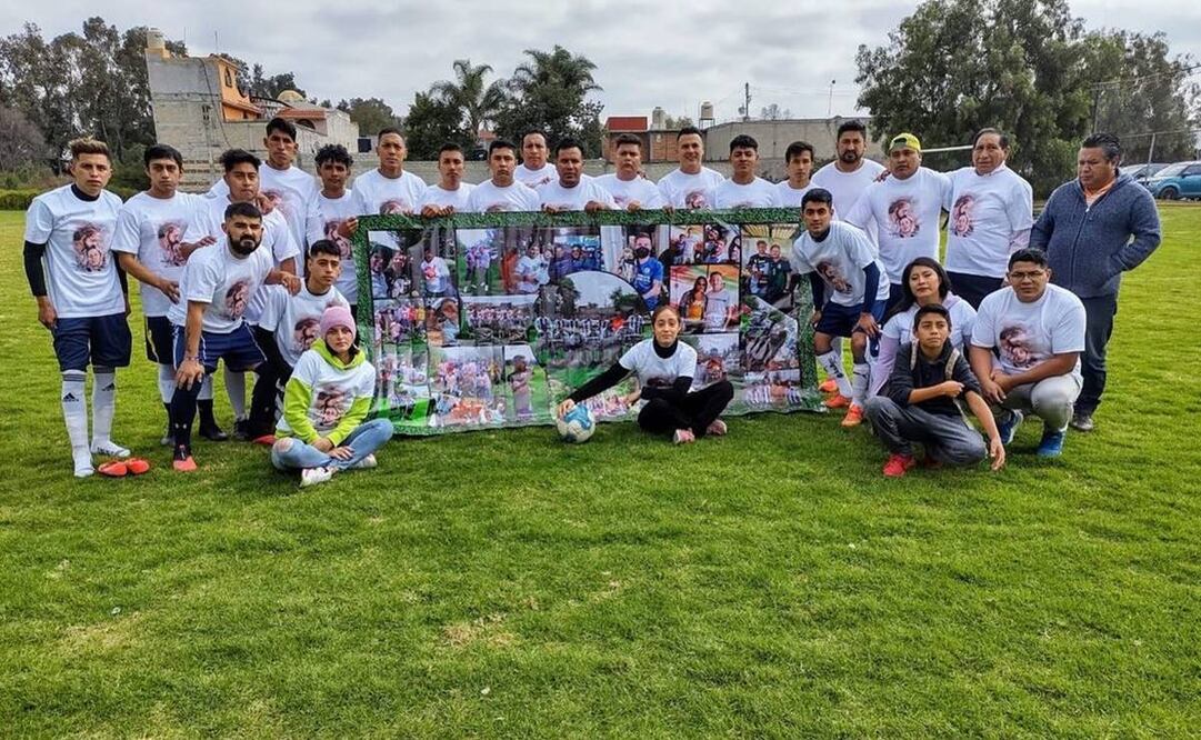 La exprometida de Octavio Ocaña y la familia del actor estuvieron presentes en el tributo.