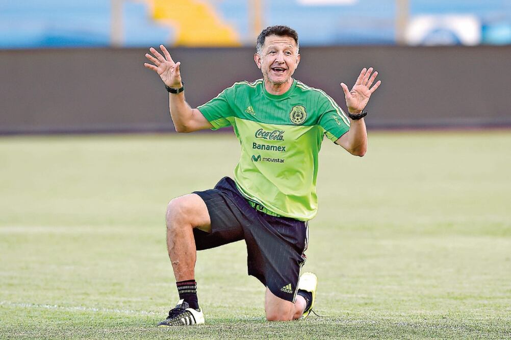 Hasta el momento, el entrenador colombiano tiene marca perfecta al sumar dos triunfos consecutivos en la eliminatoria mundialista con el Tri (IMAGO7)