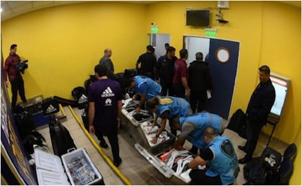 Tratan a River Plate como delincuentes en La Bombonera