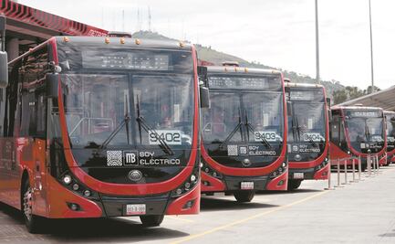 Gobierno echa a andar 10 autobuses eléctricos del Metrobús