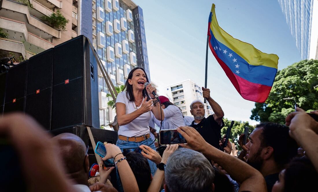 María Corina Machado defendió que en las elecciones presidenciales del domingo ganó la oposición, por lo que llamó a manifestarse contra el resultado anunciado por el Consejo Nacional Electoral (CNE). Foto: AFP
