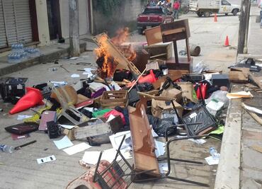 Protestan en 2 alcaldías de Chiapas