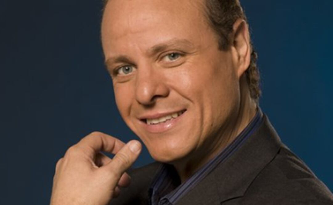 El actor, cantante y locutor Rubén Cerda. Foto: Instagram oficial.