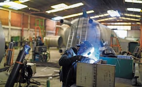 El crecimiento ha sido liderado por empresas dedicadas a la fabricación de equipos y aparatos eléctricos y electrónicos, productos de la minerometalurgia y maquinaria, así como mercancías para procesos industriales. Foto: Archivo AP