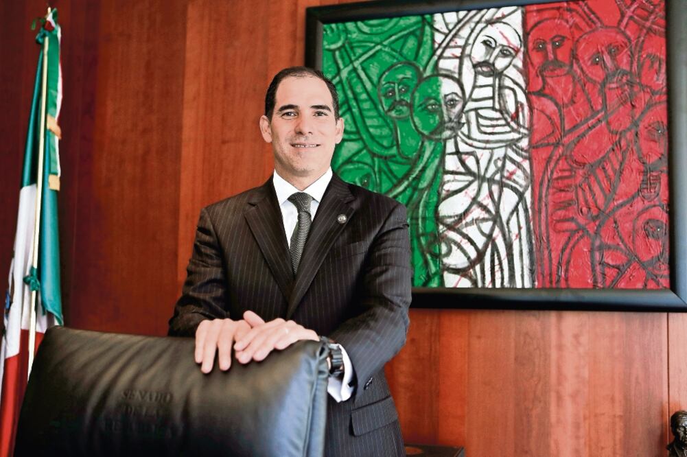 El presidente del Senado, Pablo Escudero (PVEM), informó que el 14 de febrero la Jucopo ratificará los términos del acuerdo para no pagar viajes a EU. (ARCHIVO EL UNIVERSAL)