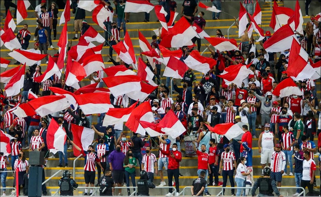 CHIVAS NO PERMITIRÁ EL ACCESO DE BARRAS A SU ESTADIO - FOTO: IMAGO7