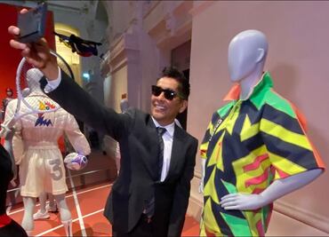 El mítico uniforme de Jorge Campos es exhibido en el Museo de Artes de París