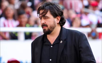 Afición de Chivas tunde a Amaury Vergara por los recientes resultados