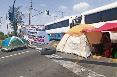 Bloquean 13 horas la Peñón-Texcoco 