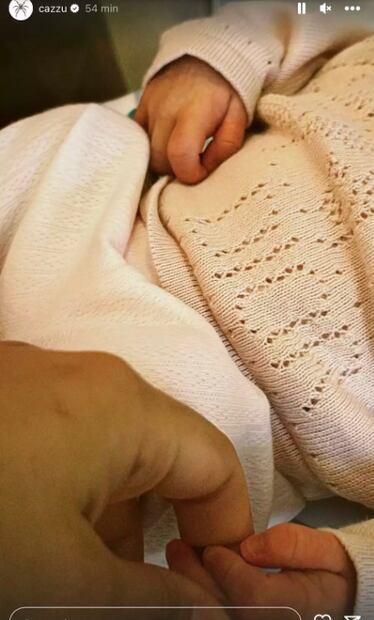 Nueva foto del bebé de Cazzu. Foto: Instagram oficial.