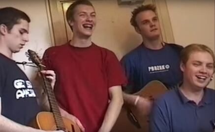 Coldplay muestran sus humildes inicios en documental