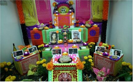 Mexican senators set up colorful altar in celebration of Day of the Dead 