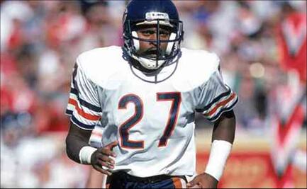 Detienen a excampeón del Super Bowl por presunto asesinato