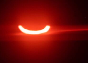 Así se ve la sonrisa o anillo de fuego del eclipse solar anular 2021