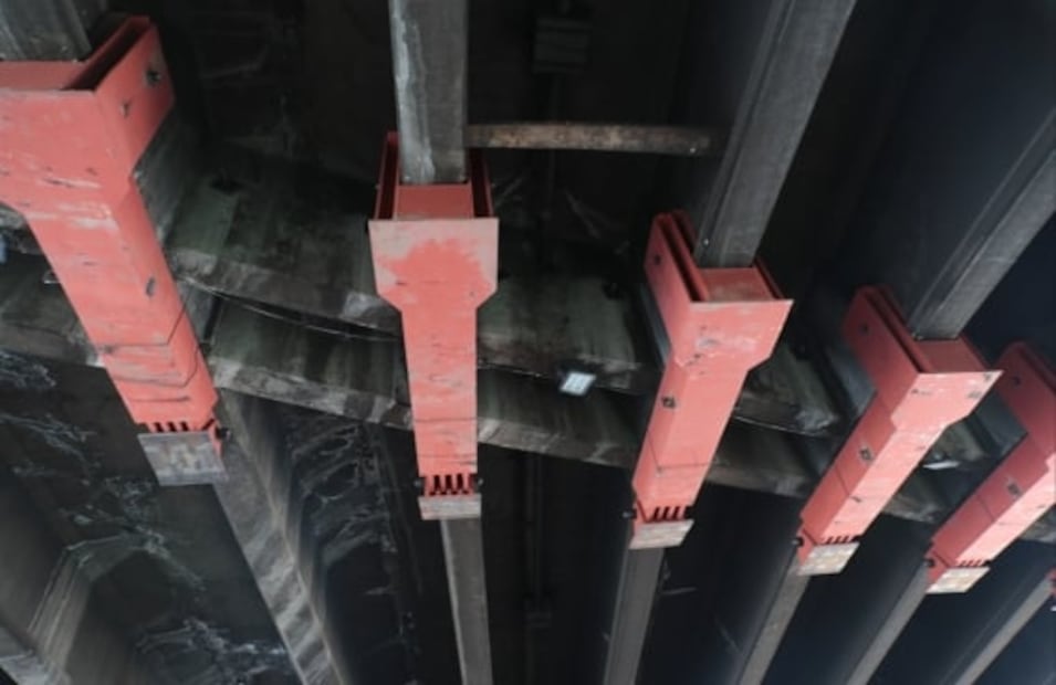 Refuerzan tramo elevado del Metro Pantitlán en la Línea 9 tras denuncias: FOTOS