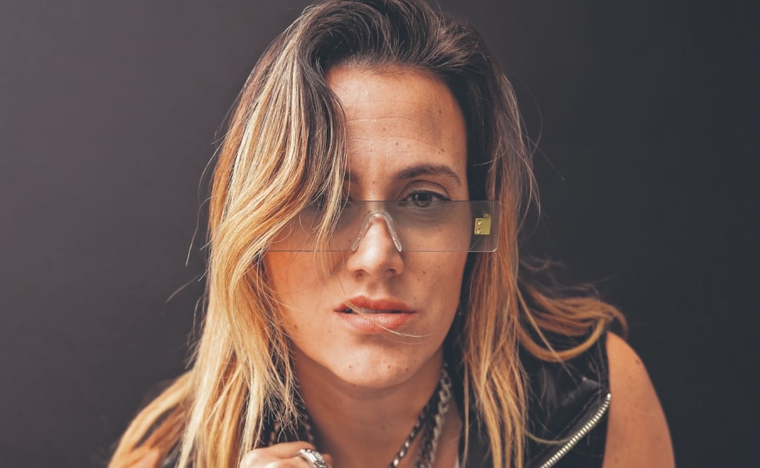 Entrevista con la cantante Jennifer Rojo. Foto Hugo Salvador/ El Universal