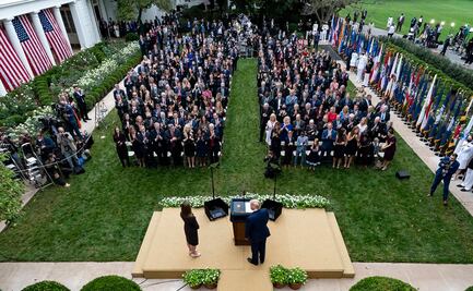 Pastor Laurie tiene Covid-19; asistió a evento en el Jardín de las Rosas con Trump