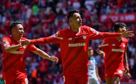 Toluca se impone a Querétaro con un doblete del Gacelo López que sigue inspirado