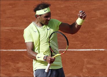 Rafael Nadal festeja su cumpleaños en Roland Garros
