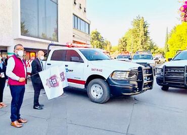 SAT estrena 149 patrullas para personal canino de aduanas