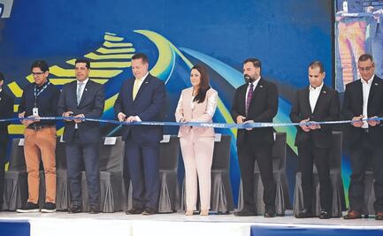 Inauguran nueva línea de producción automotriz