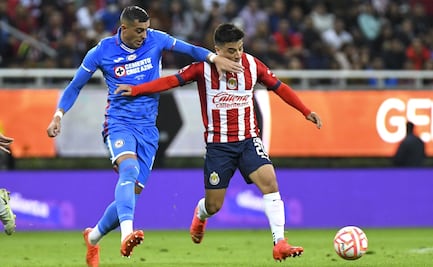 Cruz Azul responde con burla a Chivas y enciende la previa del partido