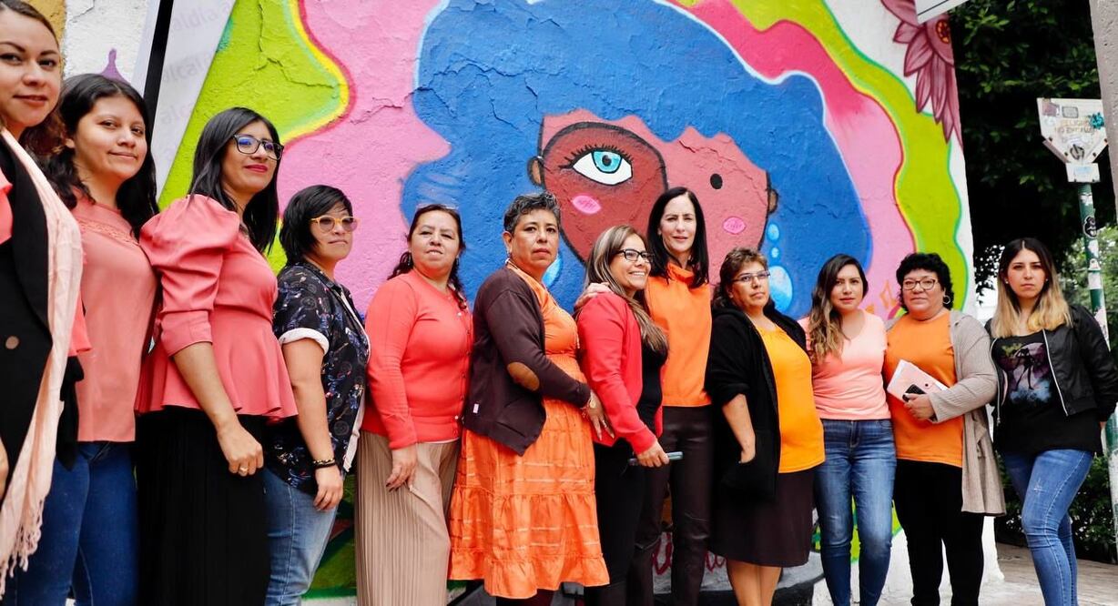 Inauguran seis murales por el Día Naranja en la Álvaro Obregón. Foto. Especial