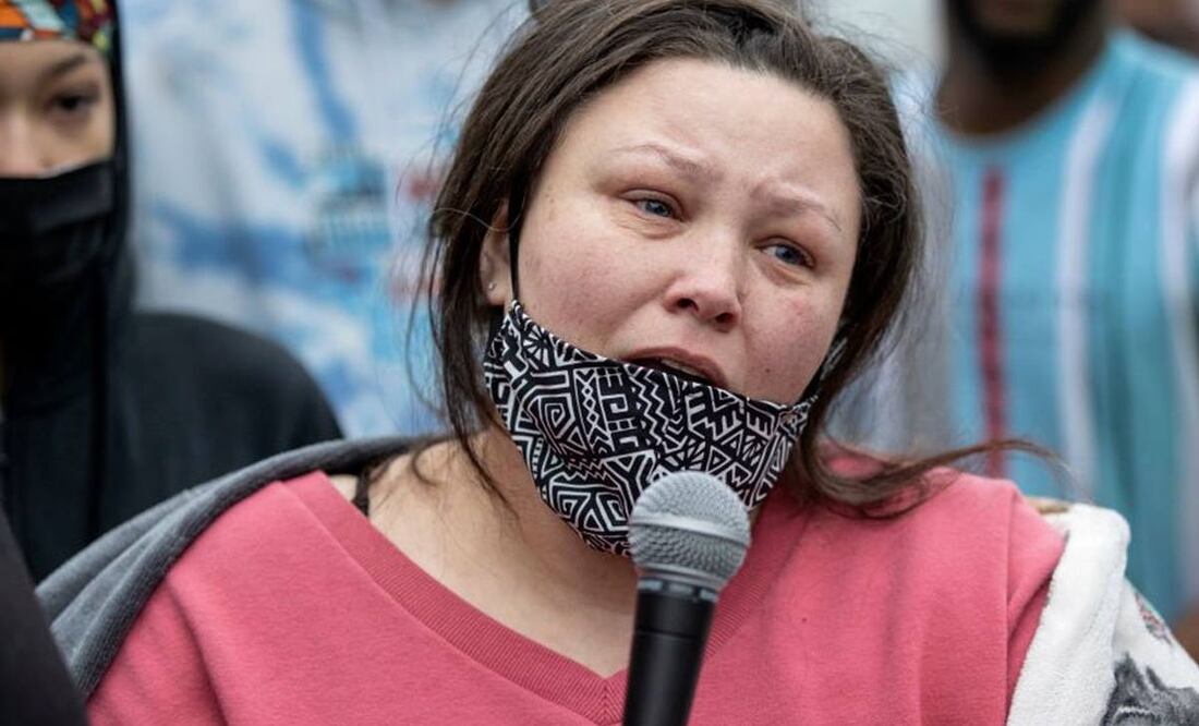 La madre de Wright habló durante una vigilia: "Era un hijo. Era un hermano. Era un tío. Era un padre. Era un nieto. Era mucho más que eso y no merecía esto para nada".