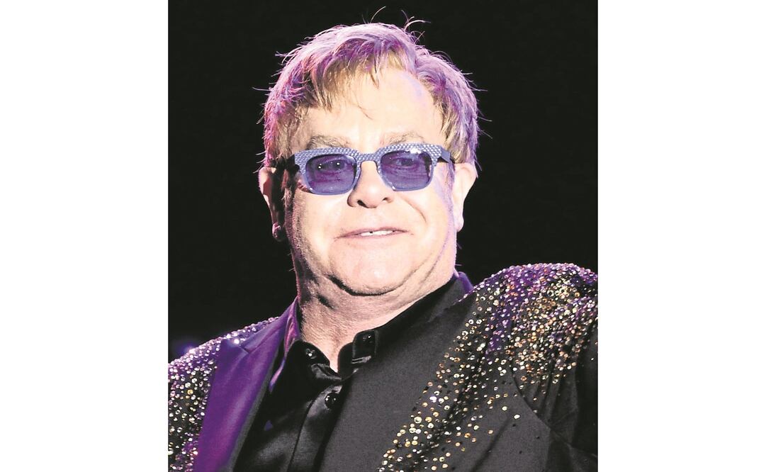 John presentó en la fiesta un 'set list' de 12 canciones. (ARCHIVO EL UNIVERSAL)