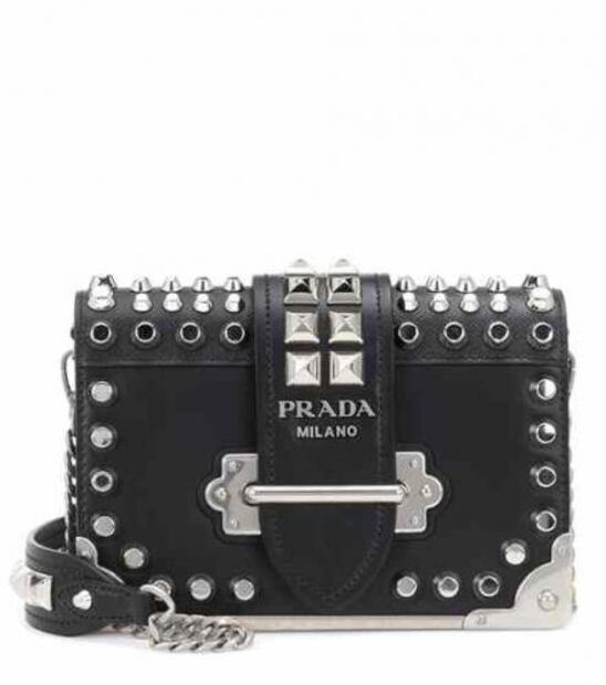 Danna Paola presume en Instagram una bolsa de 41 mil pesos