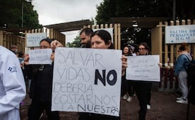 CNDH alerta por violencia y precariedad de médicos residentes; pide reformas y ajustes a la UNAM