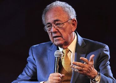 Getting ready to build and connect Santa Lucía