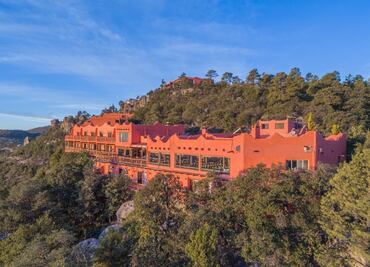 Así es el hotel donde puedes ver el amanecer en las Barrancas del Cobre