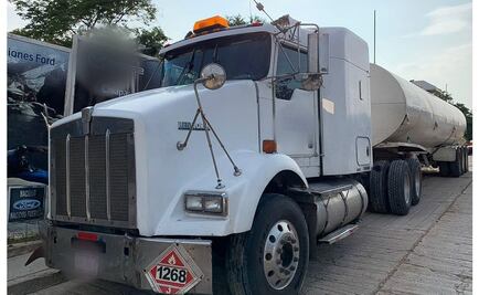 Detienen a hombre con 10 mil litros de aceite en Chiapas