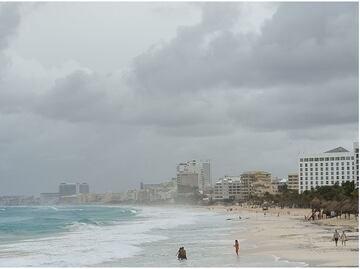 SAT cierra oficinas en Quinta Roo por Helene