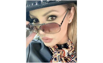 Paty Navidad cuestiona el coronavirus y no le aplaude a López Gatell