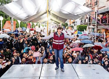 Delfina Gómez cierra en su tierra