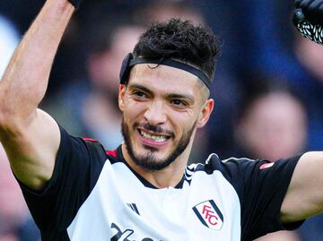 Raúl Jiménez cierra el 2023 con espectacular gol ante el Arsenal