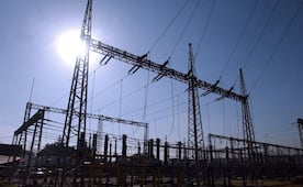 Condicionan energía y agua inversión en sector tecnológico