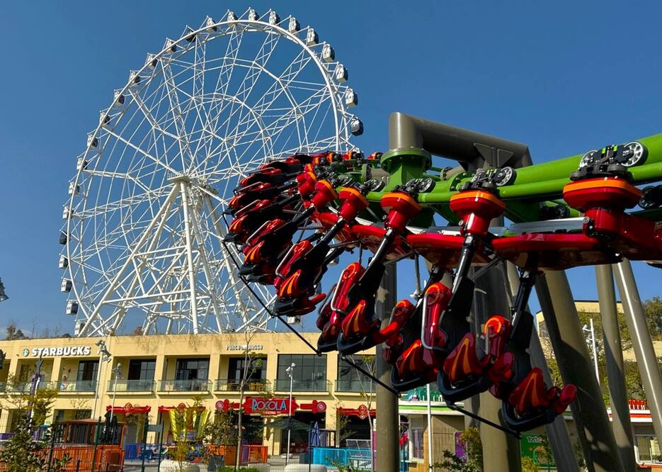 La tarde de este jueves, todos los juegos mecánicos del Parque Aztlan presentaron fallas. Imagen ilustrativa. Foto: Facebook "Vekoma Rides Manufacturing B.V"