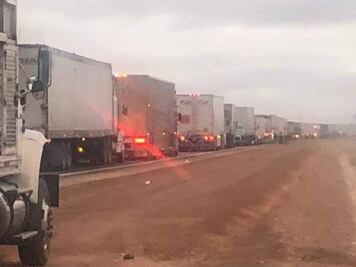 Más de 13 horas varados por accidente en carretera San Luis-Querétaro