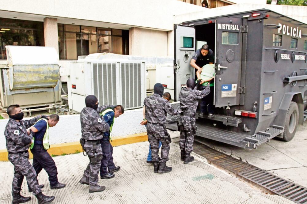 El operativo de extradición de José “N” se realizó en el Aeropuerto Internacional de la Ciudad de México (ARCHIVO EL UNIVERSAL)