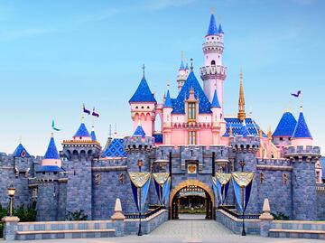 Disney ofrece trabajo a extranjeros en sus parques