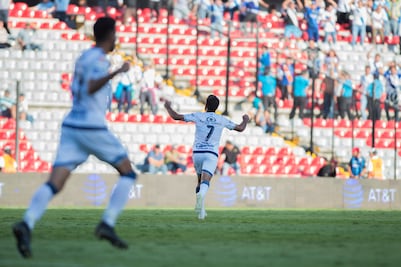 Con golazo, Puebla empata ante el Querétaro