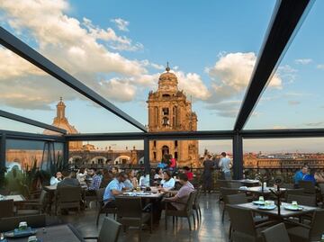 ¿Cuáles son los 10 derechos que tienes al acudir a una terraza de la CDMX?