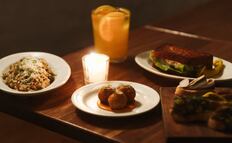 ¿Dónde tomar vino? Caimán, el bar de Pet Nats y comida de la Baja