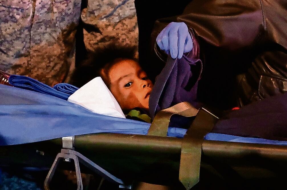 Los menores fueron trasladados al Hospital Militar, en Bogotá, donde estarán “entre dos o tres semanas”.