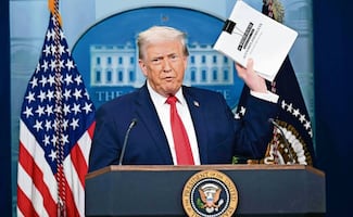 Trump dice que ataques contra el narco "en tierra" podrían ser en "cualquier lugar", incluido México; "sabemos todo sobre ellos"