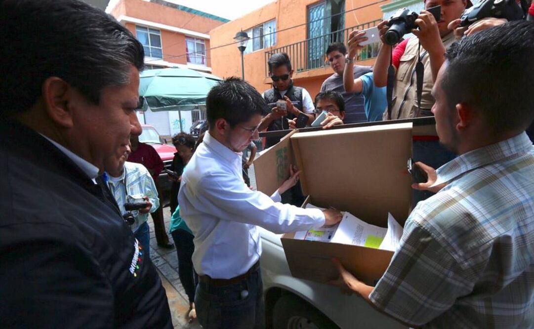 Notifican a Monreal de pérdida de registro